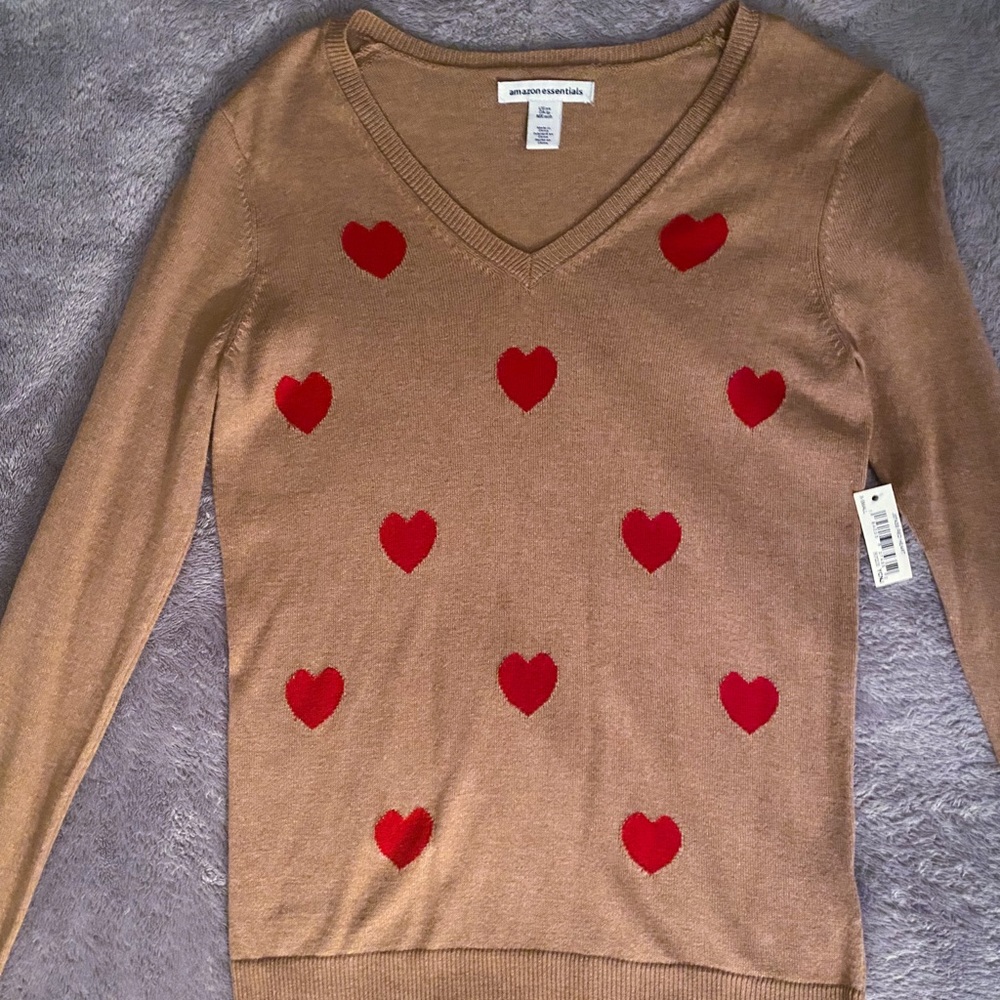 Amazon Essentials V-Neck Sweater